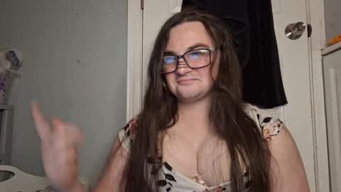 goodgrl1799 online show from February 14, 3:43 am