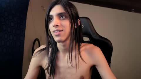 angelito tu novio online show from April 24, 7:11 am