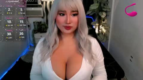 PAULATHEONE online show from April 17, 5:43 am