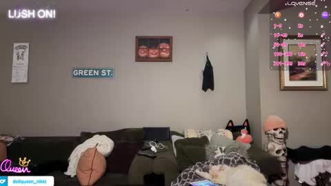 SexQueen Nikki online show from February 11, 9:28 am