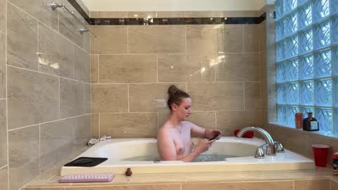 SexQueen Nikki online show from March 26, 11:30 pm