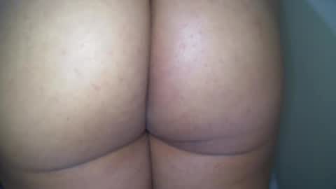 guapo8999 online show from September 15, 9:09 pm