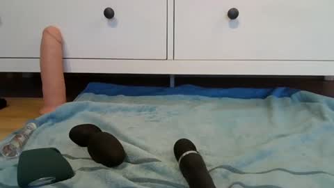 hardom online show from December 25, 10:17 am