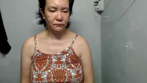 hazelannenatividad3 online show from April 19, 6:10 pm