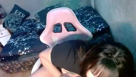 hermaphrodite199x online show from January 13, 5:04 am