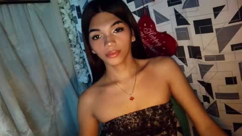 Rhiana online show from March 8, 2:15 am