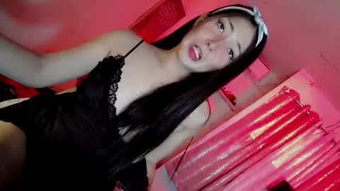 Snapshot of hot_claudia69 chatting on October 20, 5:43 am its me CLAUDIA online show from October 20, 5:43 am