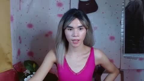 hotbigcockhenry online show from November 12, 6:36 am