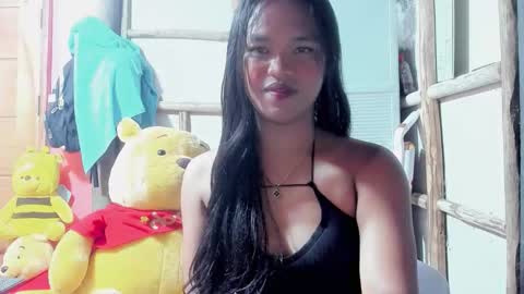 Maxine online show from January 12, 5:09 pm