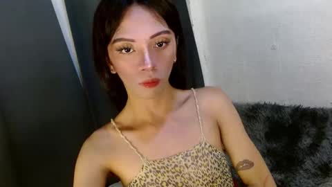 Cara online show from December 25, 8:50 pm