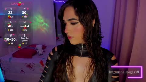 Snapshot of im_miabigass chatting on December 8, 10:47 pm Mishell Martinez INSTAGRAM im mishellbigass online show from December 8, 10:47 pm