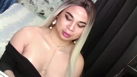 zhy online show from February 18, 7:00 pm