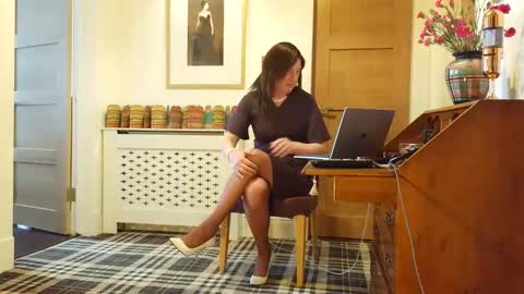 Irena Adler online show from April 20, 3:57 pm