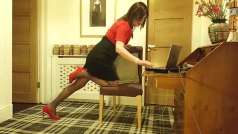 Irena Adler online show from April 21, 10:49 pm