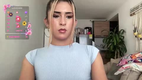 Isabella online show from April 11, 7:06 pm