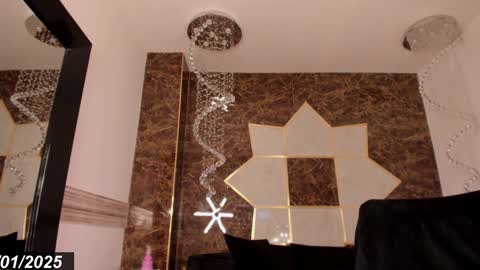 Isabel online show from January 28, 4:39 am