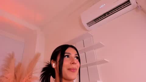 Isa online show from April 21, 1:42 am