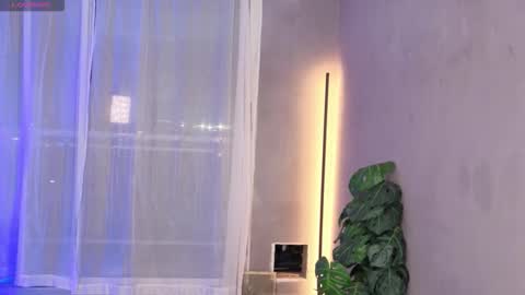 Julyane online show from February 18, 11:56 pm