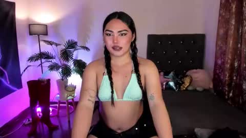 itsmemoiraa69 online show from March 14, 8:18 am