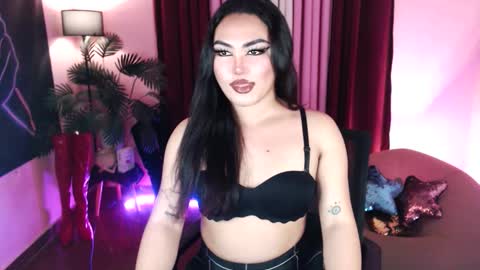 Siana online show from January 8, 3:38 pm
