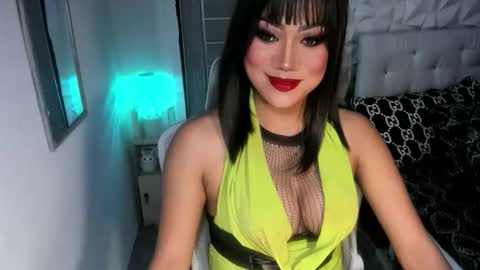 Jacque online show from April 16, 11:07 pm