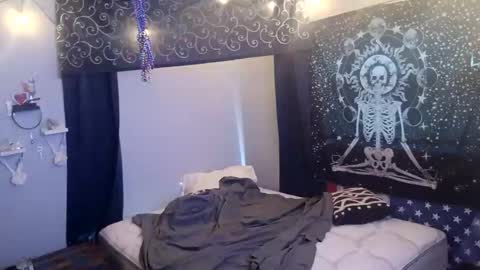 Snapshot of jamieroseknows chatting on October 27, 11:51 am Jae Bae Rosay           birthday was not so hot online show from October 27, 11:51 am