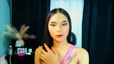 janella online show from June 18, 5:19 am