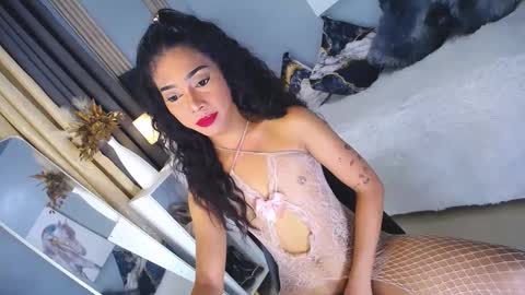 janemonet online show from December 29, 9:17 am