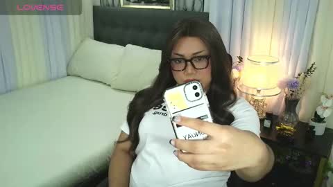 Jasmine Brandy online show from October 22, 9:07 pm