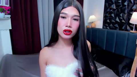 jchugecock online show from November 12, 11:03 pm