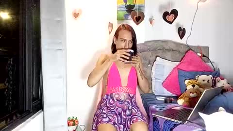  Isabella  online show from November 10, 6:14 am