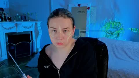 jes_solar online show from April 1, 8:39 pm