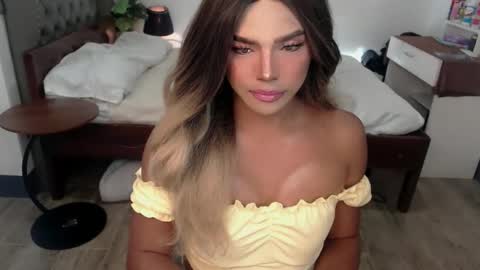 jesie_hot69 online show from June 5, 12:22 pm