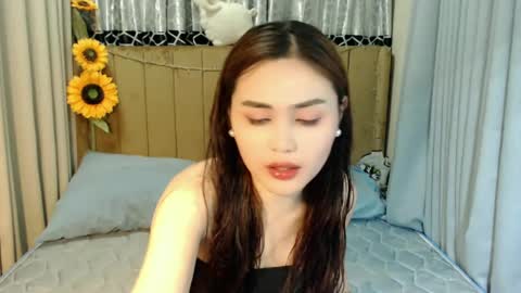 jess_goddes online show from July 15, 12:32 pm