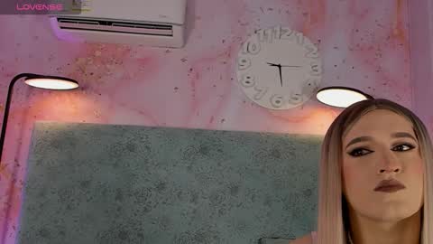 JESSI AND NAOMI online show from March 22, 2:05 am