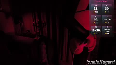 Snapshot of jonniehagard chatting on October 7, 4:13 am Jonnie Hagard online show from October 7, 4:13 am