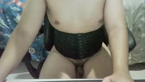 Snapshot of juligurlygirly chatting on October 14, 8:53 pm juligurlygirly online show from October 14, 8:53 pm