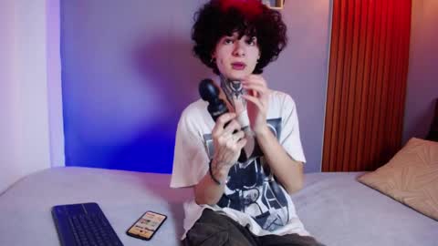 JuneBlake  online show from April 1, 2:03 pm