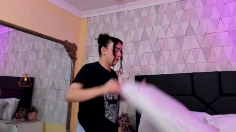 Justine online show from April 20, 4:03 am