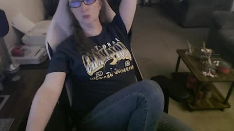 Camprincess331 online show from April 17, 2:03 am