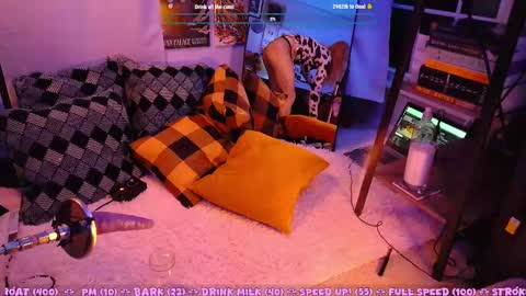 Snapshot of kammykay95 chatting on October 31, 3:27 am KammySutra online show from October 31, 3:27 am