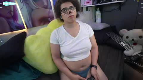 KaniKat Goddess Kani online show from April 18, 5:20 am