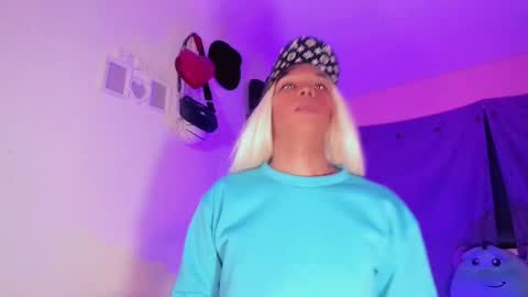 karol online show from January 12, 11:56 pm