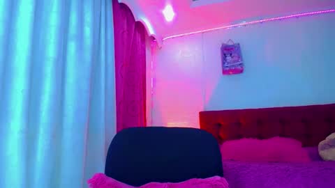 kayla_sexx online show from March 31, 1:29 am