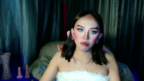 Kaylee online show from March 26, 11:14 am