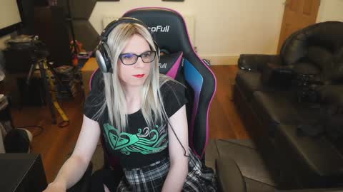 kelseycobalt online show from January 7, 9:57 pm