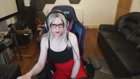 kelseycobalt online show from February 10, 9:15 pm