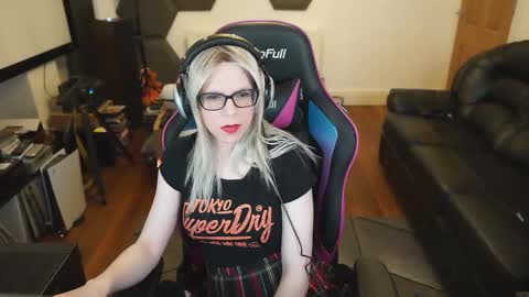 kelseycobalt online show from February 19, 9:25 pm