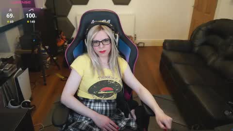 kelseycobalt online show from March 12, 9:03 pm