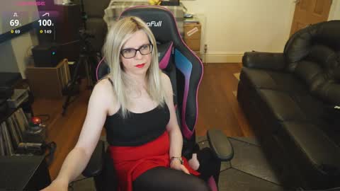 kelseycobalt online show from September 12, 8:03 pm